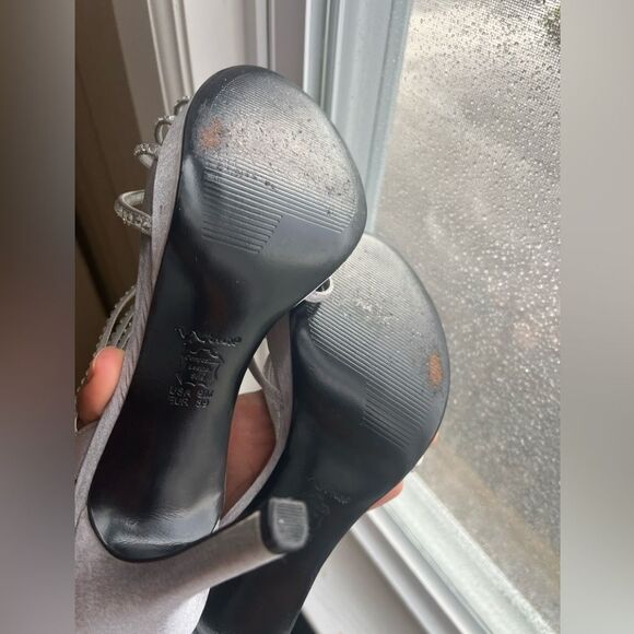 Nina Metallic Silver strappy dress heels size 9 - Picture 10 of 10